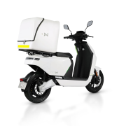skuter-elektryczny-iamelectric-ncf-d-bialy-3-kopia.png